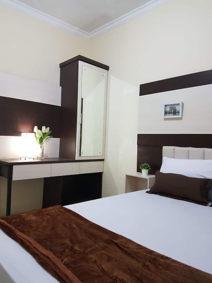 Balik Jembatan, Nyaman di Hati: Voila Guest House 2 Cilacap